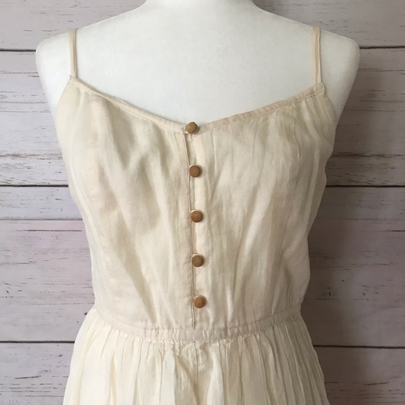 UO button romper, NWOT - Picture 3 of 10